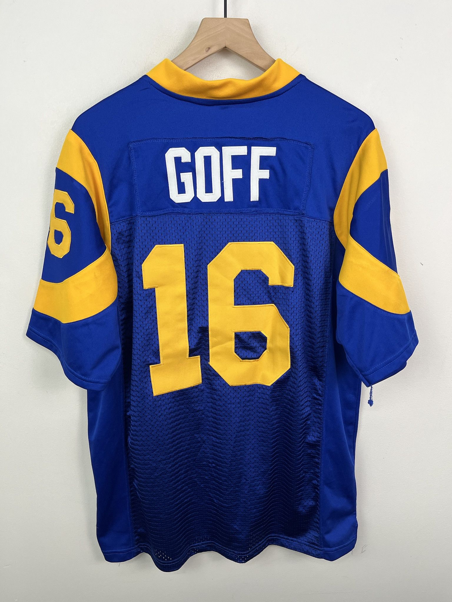 Vintage Vintage Chargers Blue Yellow Football Jersey #16 Size L Size US L / EU 52-54 / 3 - 3 Thumbnail