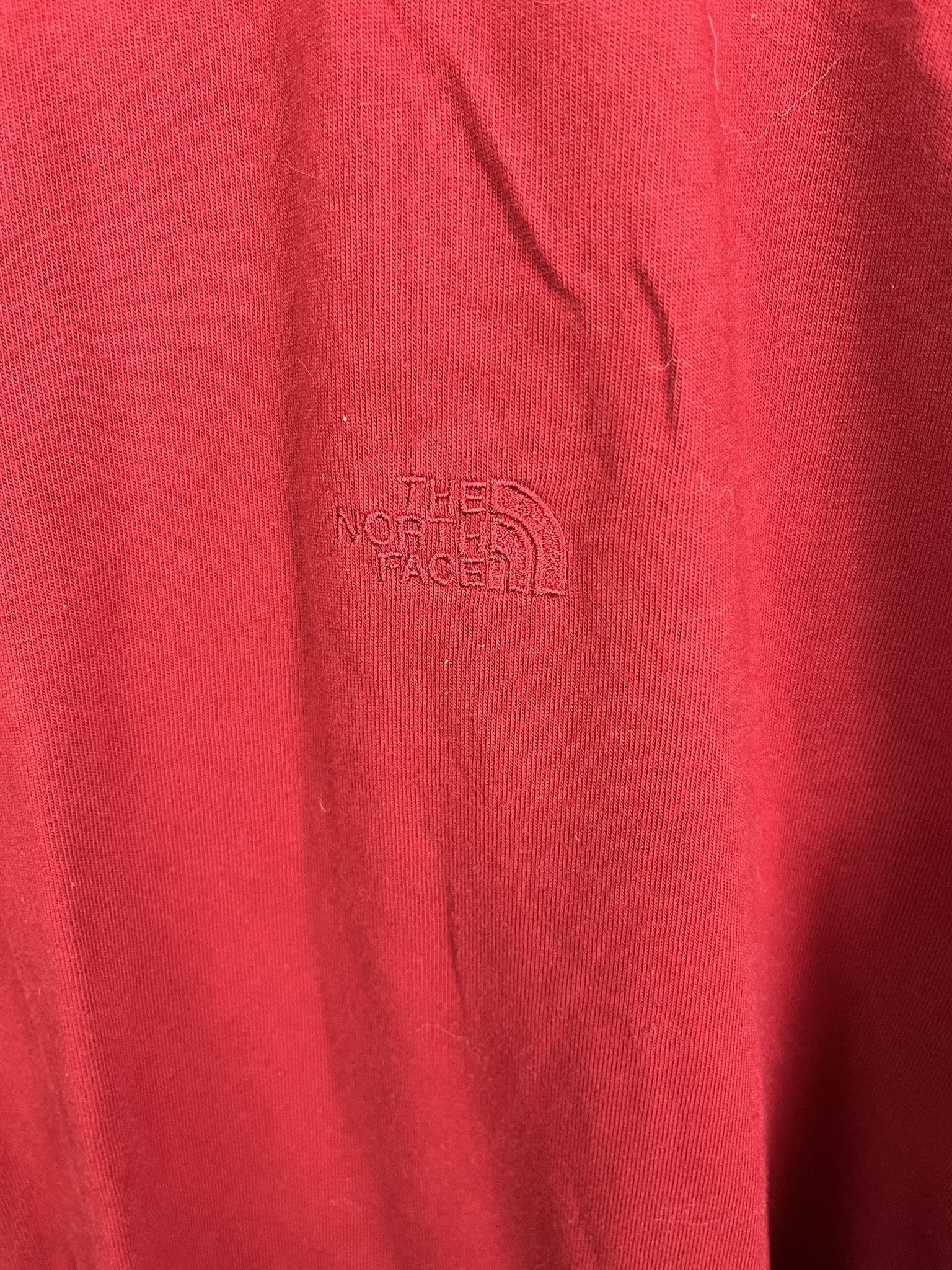 Vintage Vintage Y2K The North Face Chest Embroider Longsleeve T Shirt Size XL Size US XL / EU 56 / 4 - 2 Thumbnail