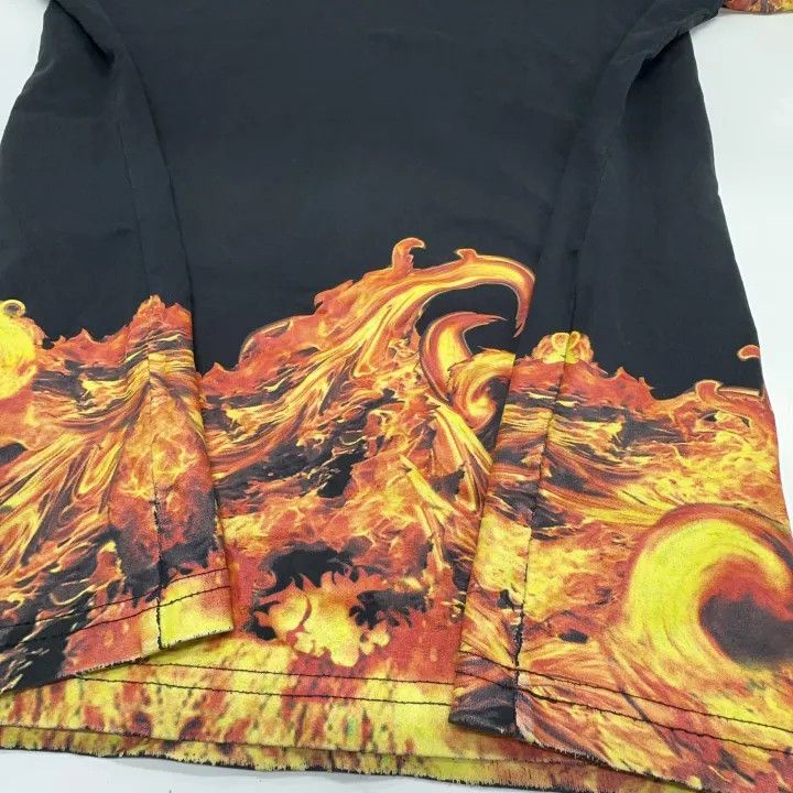 Givenchy Givenchy Flame Print Short Sleeve T-Shirt Size US M / EU 48-50 / 2 - 11 Thumbnail