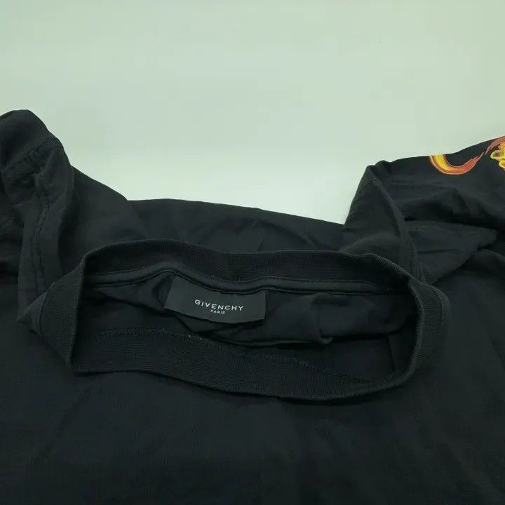 Givenchy Givenchy Flame Print Short Sleeve T-Shirt Size US M / EU 48-50 / 2 - 7 Thumbnail