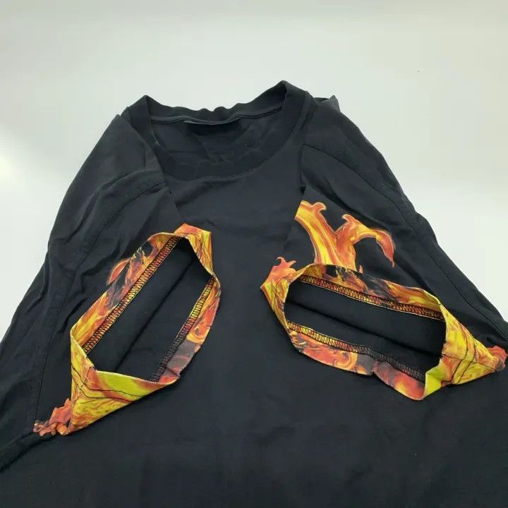 Givenchy Givenchy Flame Print Short Sleeve T-Shirt Size US M / EU 48-50 / 2 - 12 Thumbnail