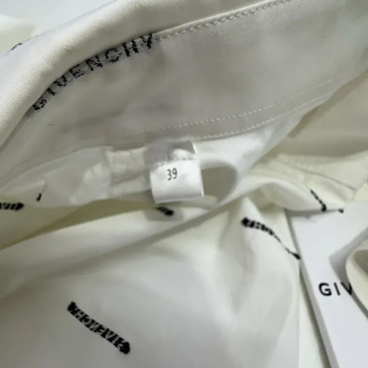 Givenchy Givenchy SS23 Logo Print Long Sleeve Shirt Size US M / EU 48-50 / 2 - 5 Thumbnail