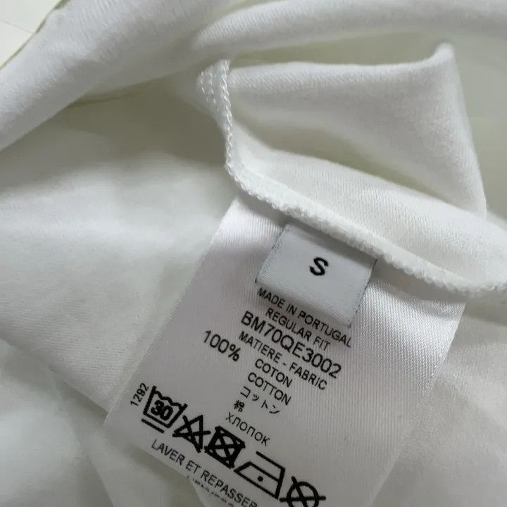 Givenchy Givenchy Short Sleeve Logo T-Shirt for Men Size US S / EU 44-46 / 1 - 4 Thumbnail