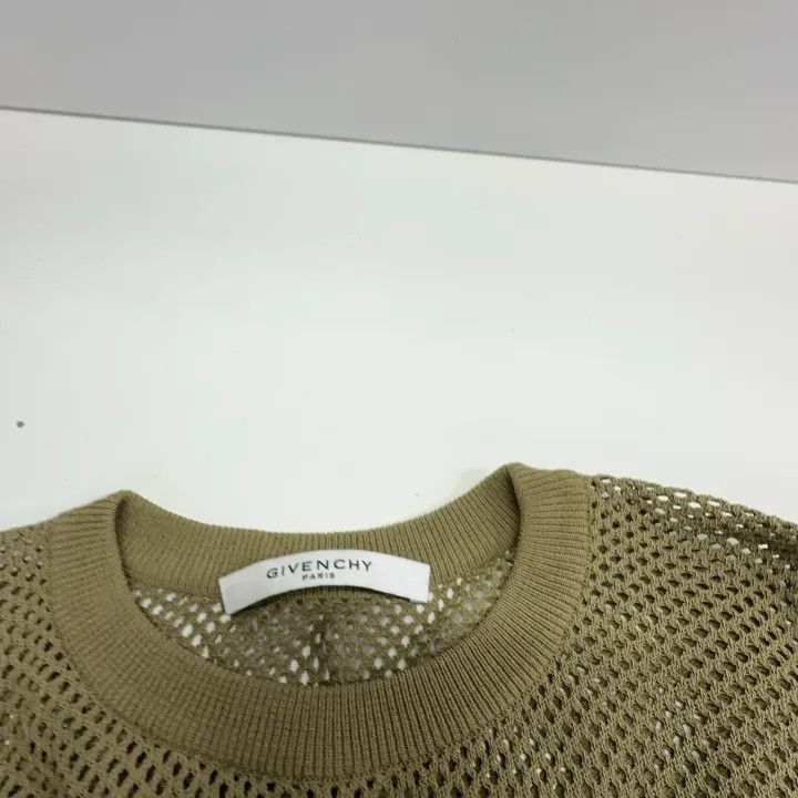 Givenchy Givenchy Stylish Versatile Knit Sweater Size US S / EU 44-46 / 1 - 5 Thumbnail