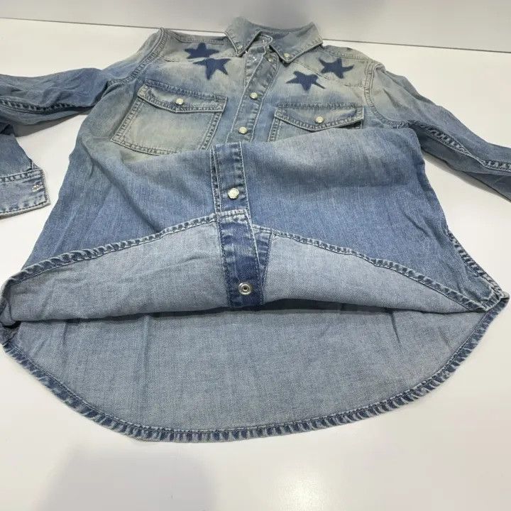 Givenchy Givenchy Blue Denim Long Sleeve Star Shirt Size US M / EU 48-50 / 2 - 9 Thumbnail