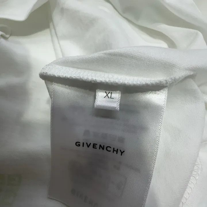 Givenchy Givenchy Short Sleeve Logo T-Shirt for Men Size US XL / EU 56 / 4 - 4 Thumbnail