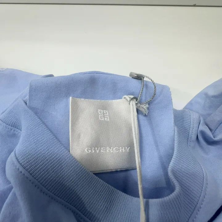 Givenchy Givenchy SS23 Logo Print Short Sleeve T-Shirt Size US S / EU 44-46 / 1 - 6 Thumbnail