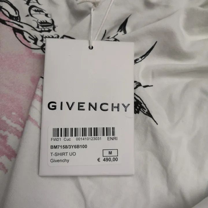 Givenchy Givenchy Gothic Print Loose Short Sleeve T-Shirt Size US M / EU 48-50 / 2 - 4 Thumbnail