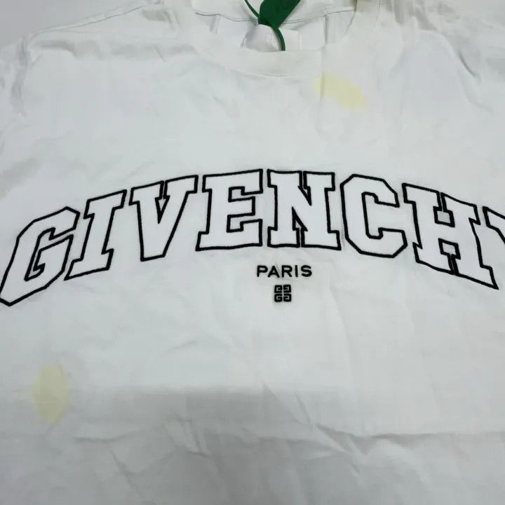 Givenchy givenchy short sleeve tee Size US M / EU 48-50 / 2 - 8 Thumbnail