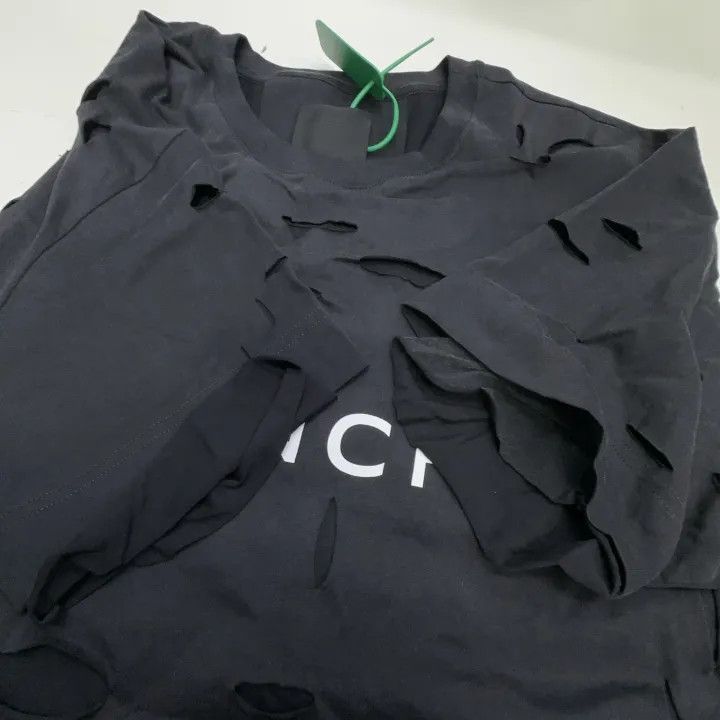 Givenchy Givenchy SS23 Black Logo Distressed T-Shirt Size US S / EU 44-46 / 1 - 6 Thumbnail
