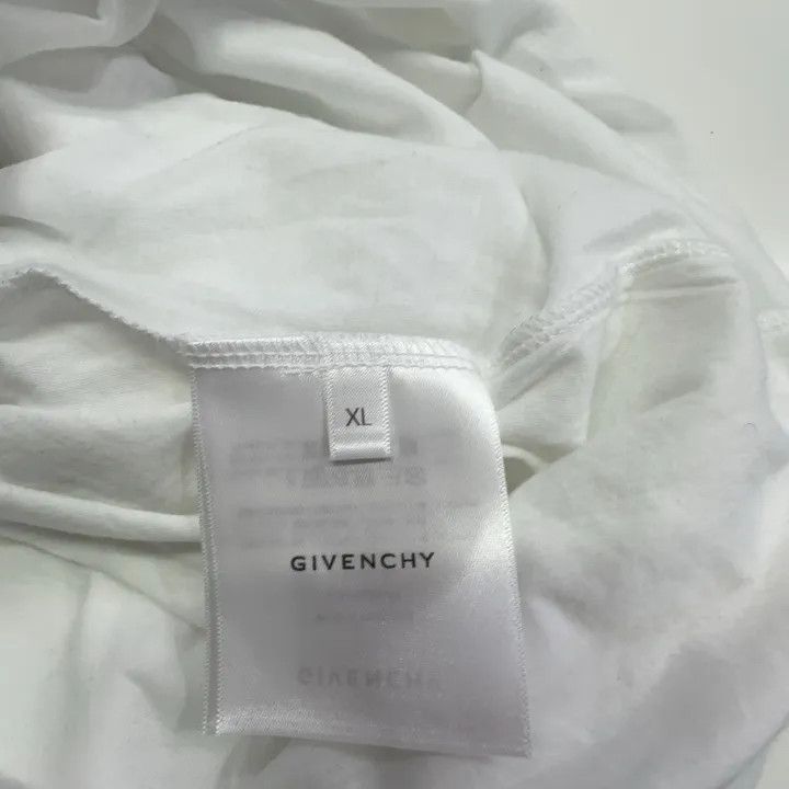 Givenchy Givenchy Distressed Logo T-Shirt for Men Size US XL / EU 56 / 4 - 4 Thumbnail
