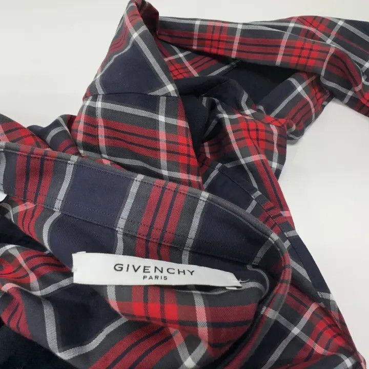 Givenchy Givenchy Casual Long Sleeve Button-Up Shirt Size US L / EU 52-54 / 3 - 5 Thumbnail