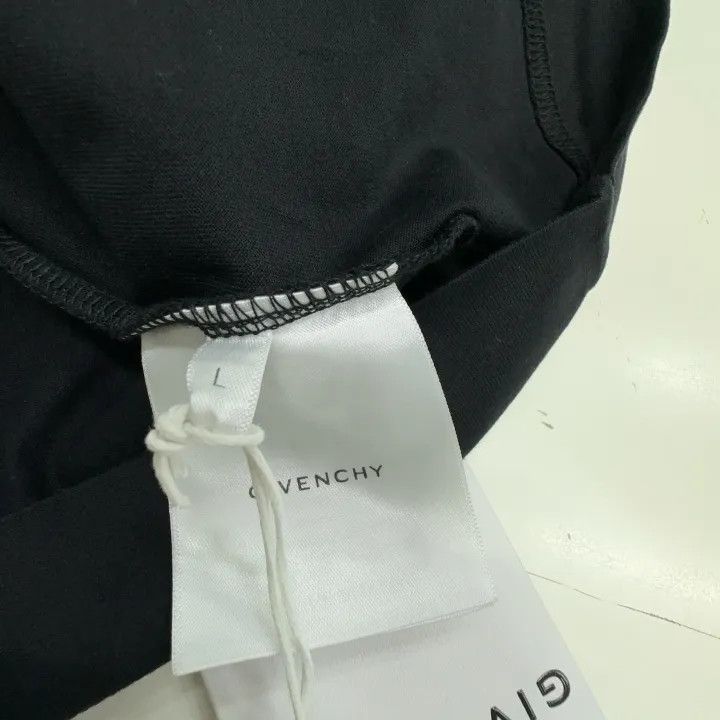 Givenchy Givenchy Black Logo Print Loose T-Shirt Size US L / EU 52-54 / 3 - 3 Thumbnail