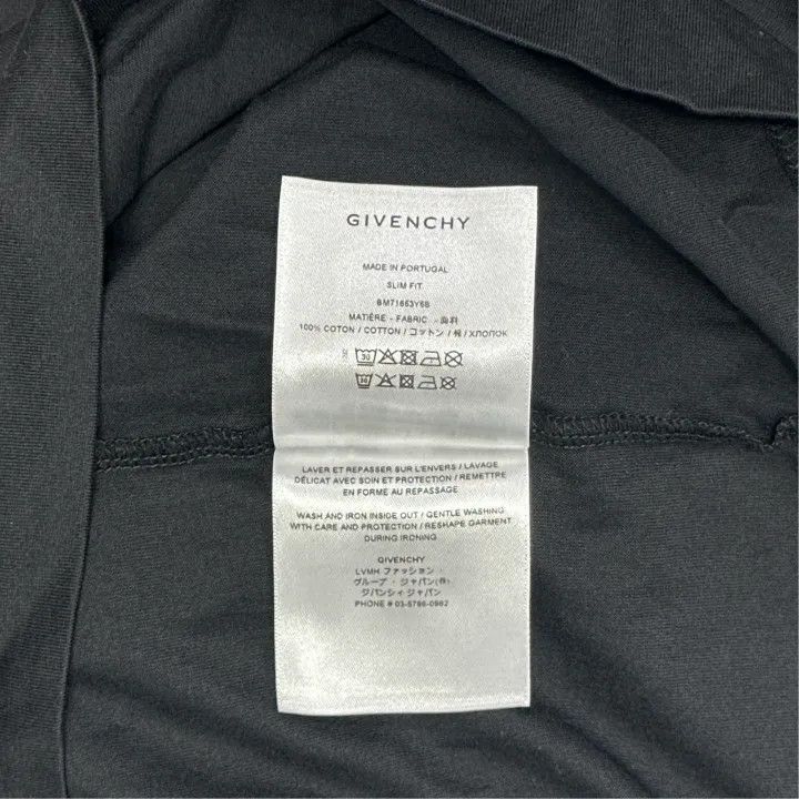 Givenchy Givenchy SS21 Reversible Logo Black T-Shirt Size US S / EU 44-46 / 1 - 3 Thumbnail