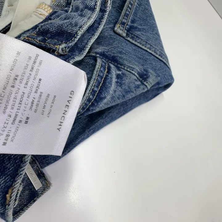 Givenchy Givenchy Blue Loose Straight Leg Jeans Size US 30 / EU 46 - 6 Thumbnail