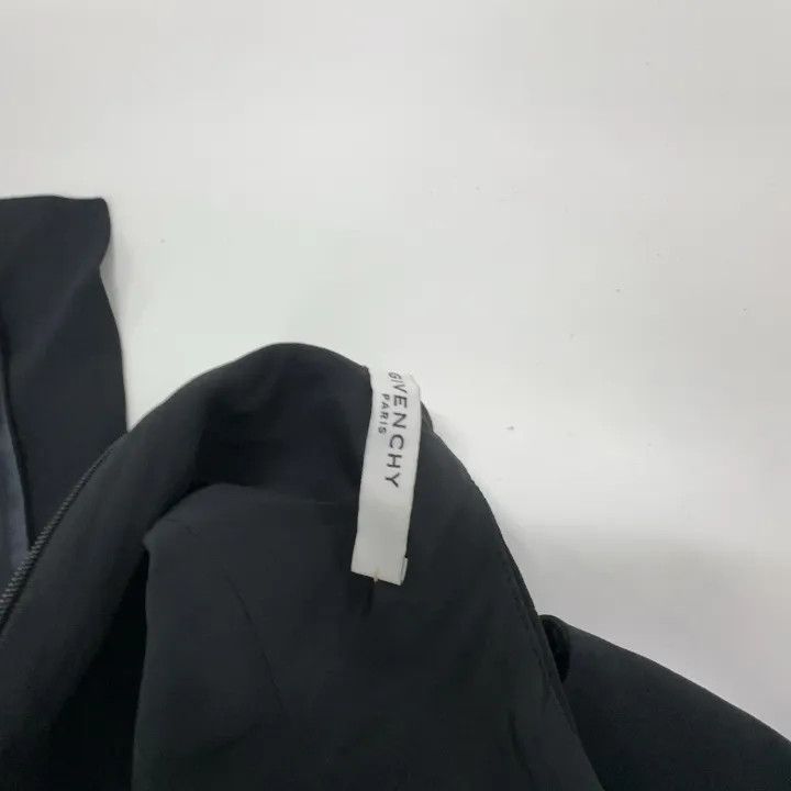 Givenchy Givenchy Stylish Solid Color Dress Size US 36 / EU 52 - 4 Thumbnail
