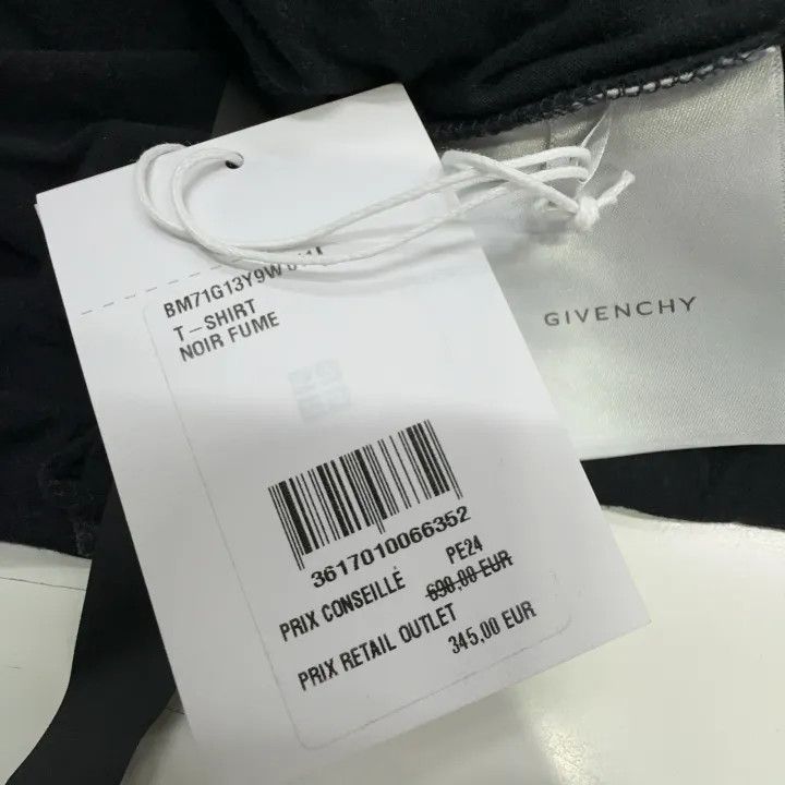 Givenchy Givenchy SS23 Distressed Logo T-Shirt for Men Size US L / EU 52-54 / 3 - 5 Thumbnail