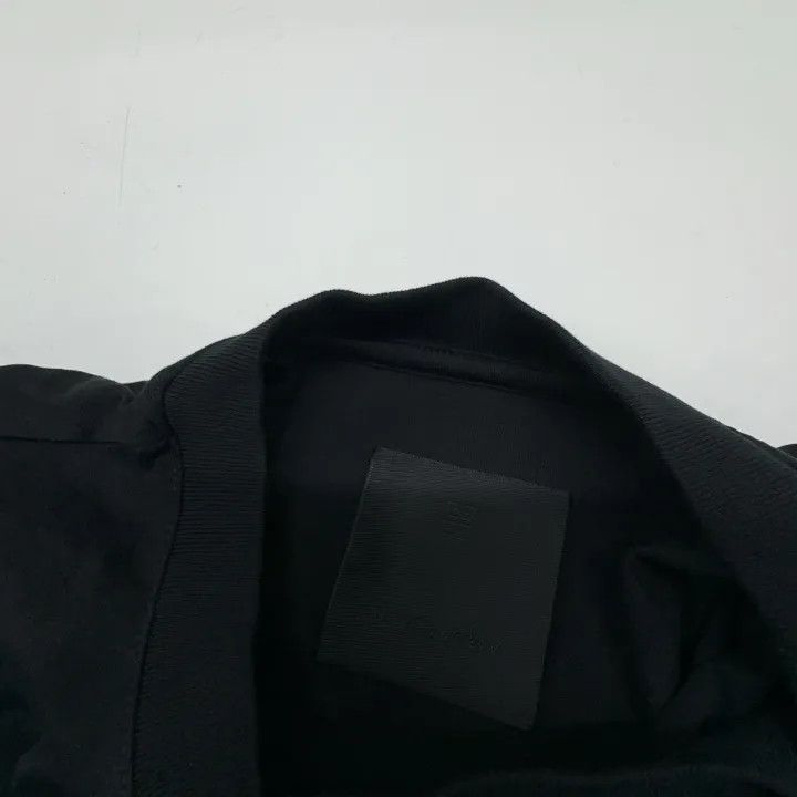 Givenchy Givenchy SS21 Reverse Logo Black T-Shirt Size US S / EU 44-46 / 1 - 7 Thumbnail