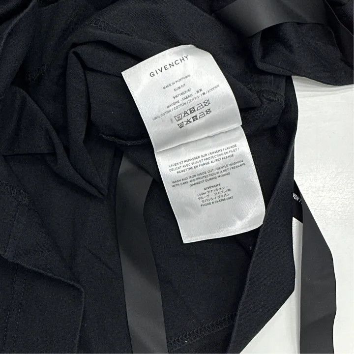 Givenchy Givenchy FW22 Black Graphic Short Sleeve T-Shirt Size US XS / EU 42 / 0 - 3 Thumbnail
