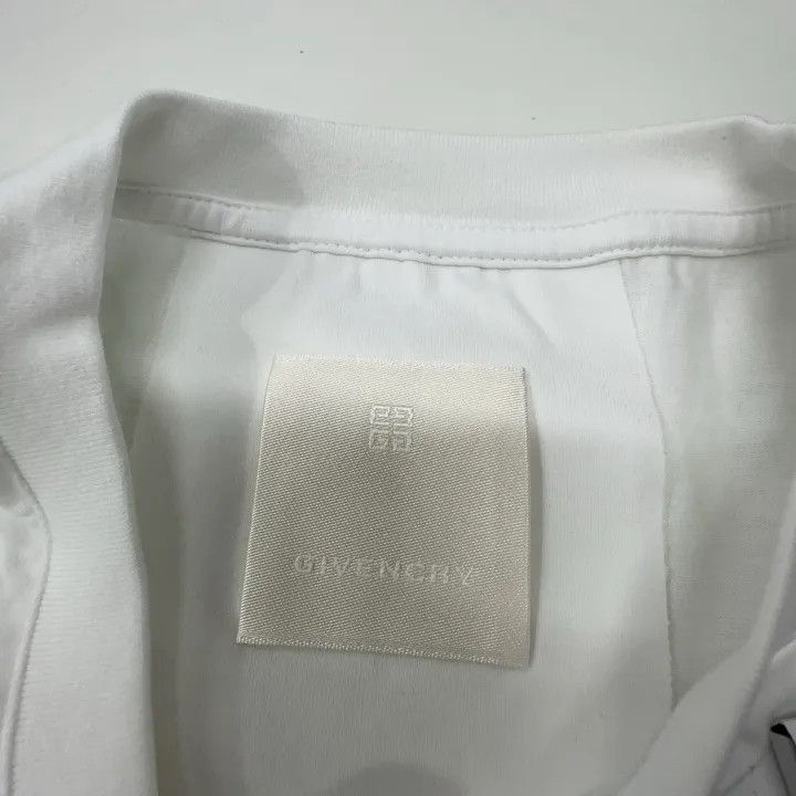 Givenchy Givenchy SS23 White Graphic Short Sleeve T-Shirt Size US XL / EU 56 / 4 - 7 Thumbnail