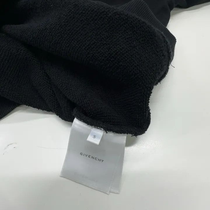 Givenchy Givenchy Black Logo Print Long Sleeve Sweatshirt Size US S / EU 44-46 / 1 - 5 Thumbnail