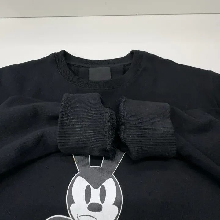 Givenchy givenchy short sleeve tee Size US L / EU 52-54 / 3 - 10 Thumbnail