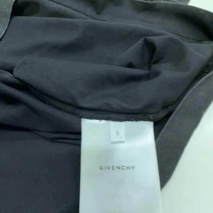 Givenchy givenchy short sleeve tee Size US S / EU 44-46 / 1 - 7 Thumbnail