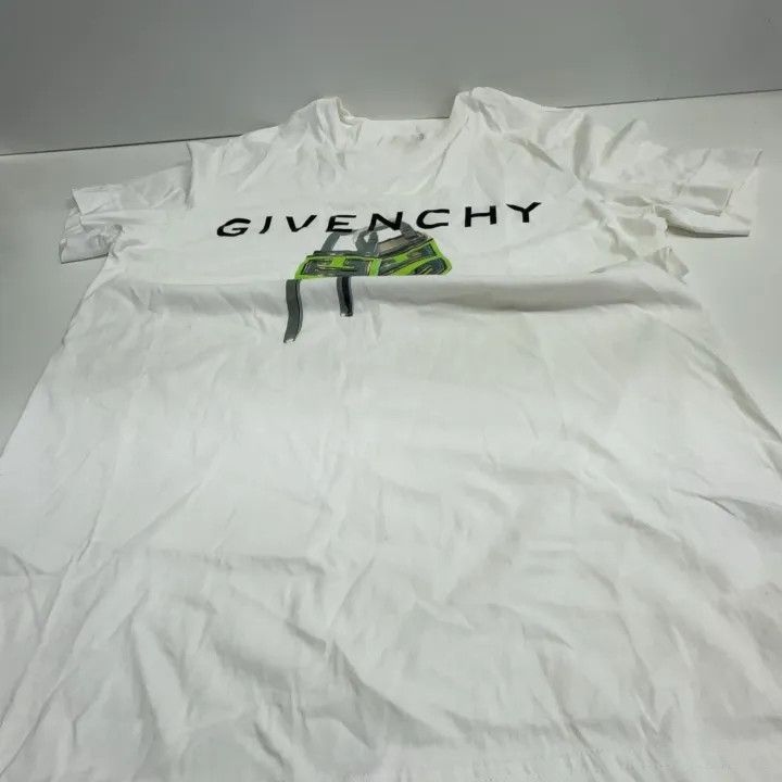 Givenchy Givenchy SS23 Graphic Print Short Sleeve T-Shirt Size US XS / EU 42 / 0 - 10 Thumbnail