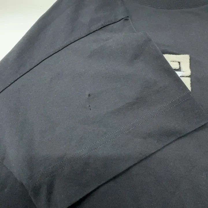 Givenchy Givenchy Black Short Sleeve T-Shirt for Men Size US M / EU 48-50 / 2 - 8 Thumbnail