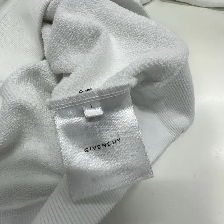 Givenchy Givenchy SS23 White Logo Print Sweatshirt Size US L / EU 52-54 / 3 - 6 Thumbnail