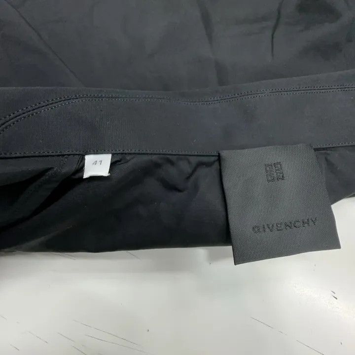 Givenchy Givenchy Black Detachable Strap Short Sleeve Shirt Size US M / EU 48-50 / 2 - 2 Thumbnail