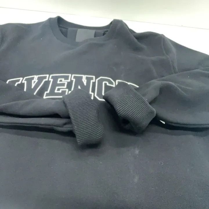 Givenchy Givenchy Black Logo Embroidered Sweatshirt Size US M / EU 48-50 / 2 - 10 Thumbnail