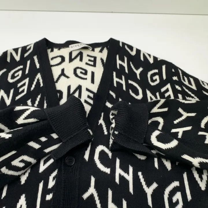 Givenchy Givenchy SS21 Logo Print Wool Cardigan Size US XL / EU 56 / 4 - 9 Thumbnail