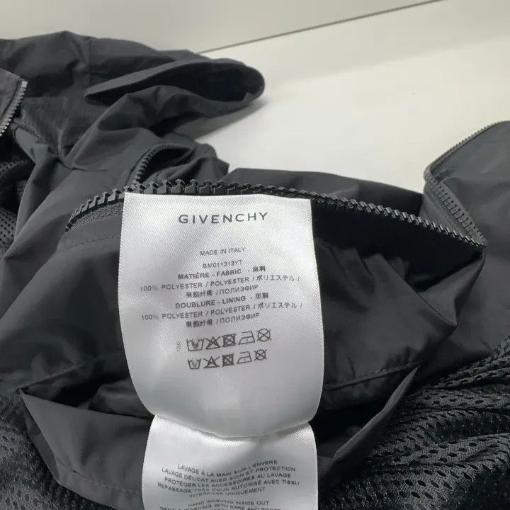 Givenchy Givenchy Black Logo Print Long-Sleeve Jacket Size US L / EU 52-54 / 3 - 5 Thumbnail