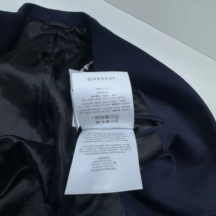 Givenchy givenchy short sleeve tee Size US L / EU 52-54 / 3 - 4 Thumbnail