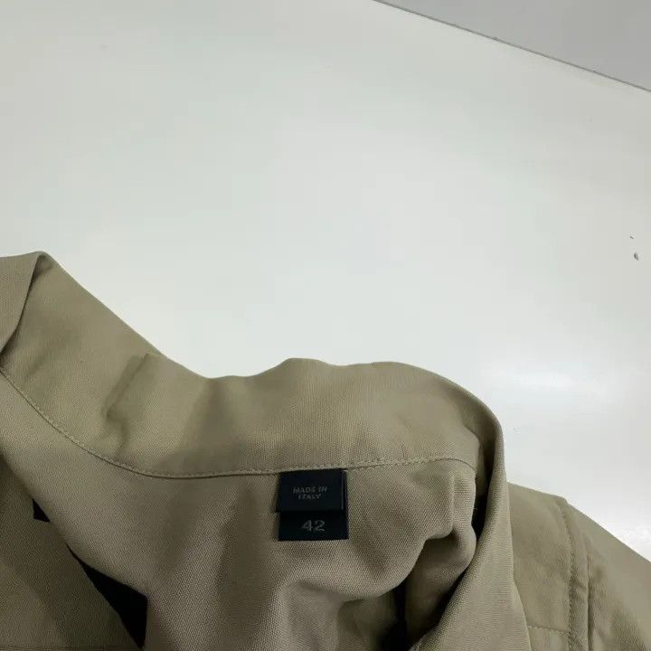 Burberry Burberry Casual Solid Button-Up Short Sleeve Shirt Size US M / EU 48-50 / 2 - 4 Thumbnail