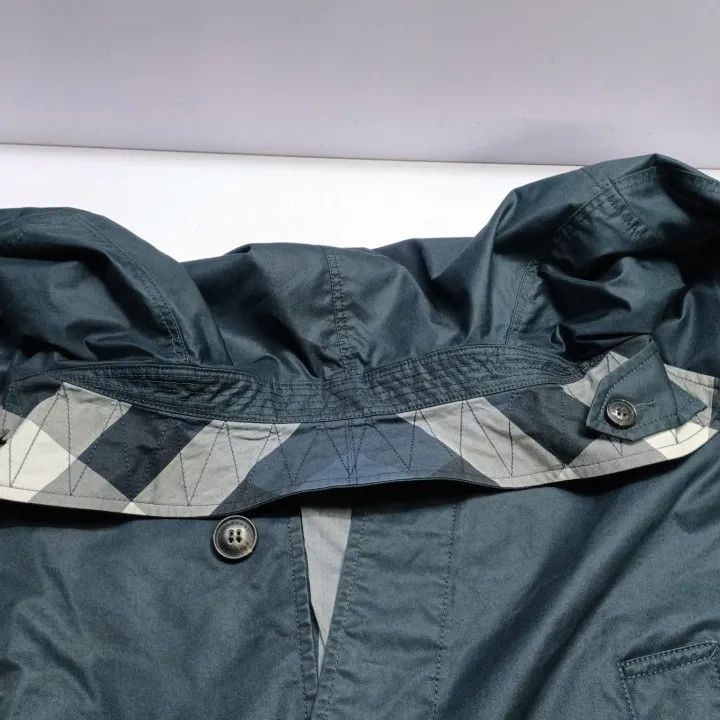 Burberry Burberry Comfortable Long Sleeve Coat Size US L / EU 52-54 / 3 - 9 Thumbnail