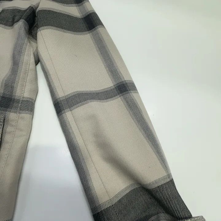 Burberry Fashion Item Size US S / EU 44-46 / 1 - 7 Thumbnail