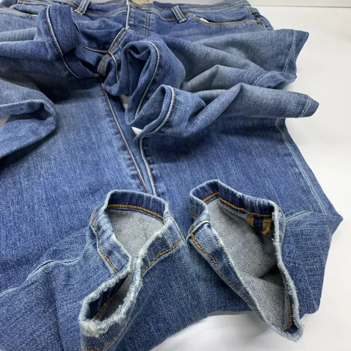 Burberry Burberry Stylish Slim Fit Jeans Size US 31 - 8 Thumbnail