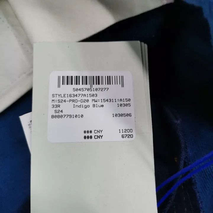 Burberry Burberry Rose Print Straight Leg Denim Pants Size US 33 - 4 Thumbnail