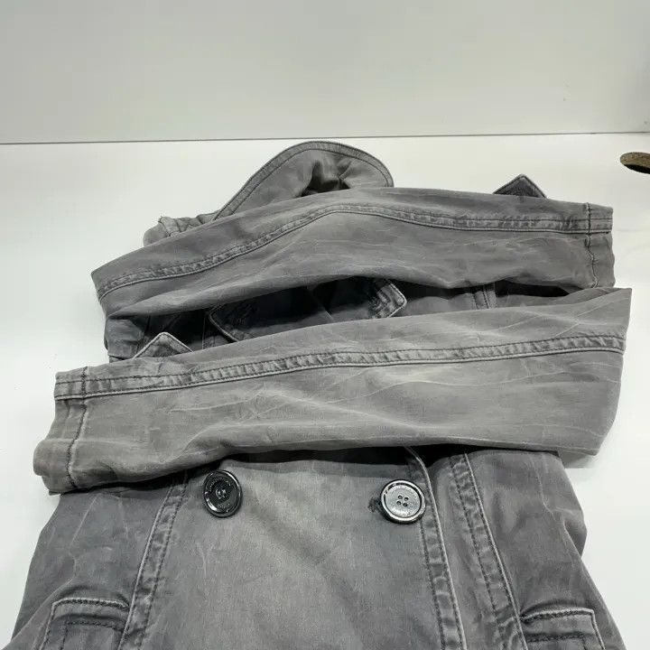 Burberry Burberry Stylish Double-Breasted Denim Jacket Size US S / EU 44-46 / 1 - 7 Thumbnail