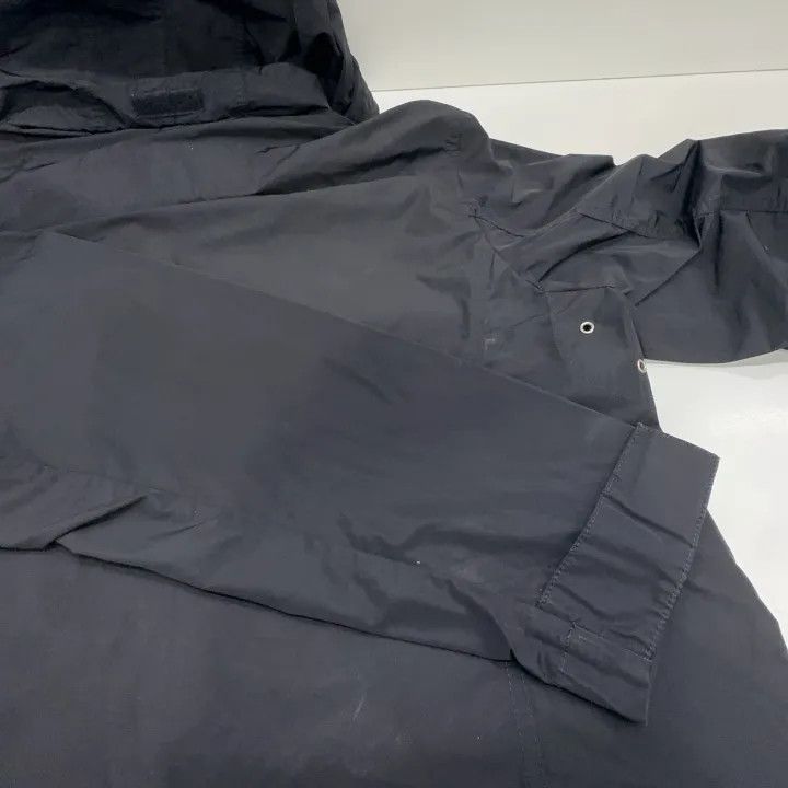 Burberry Burberry Men's Waterproof Hooded Jacket Size US L / EU 52-54 / 3 - 20 Thumbnail