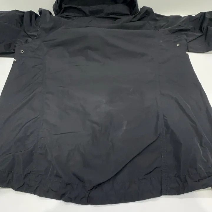 Burberry Burberry Men's Waterproof Hooded Jacket Size US L / EU 52-54 / 3 - 19 Thumbnail