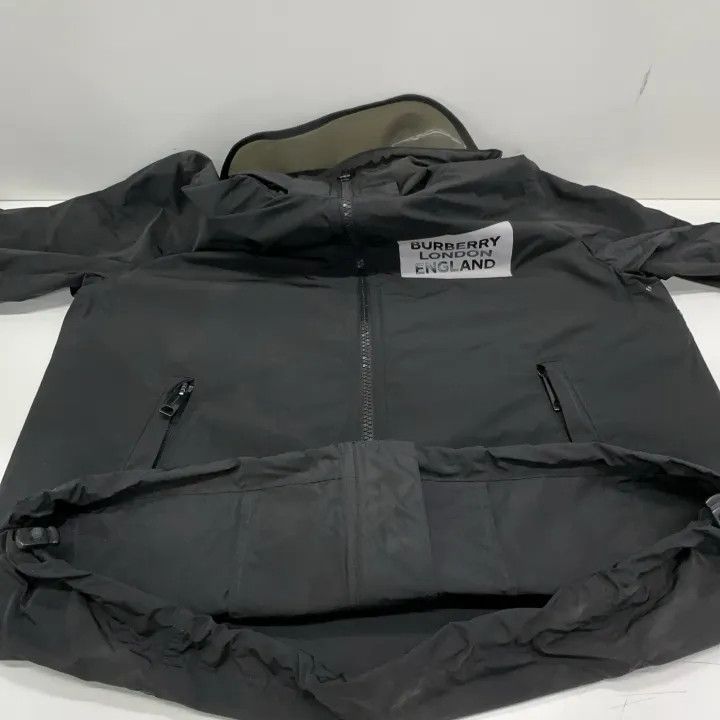 Burberry Burberry Black Removable Hooded Taffeta Jacket Size US L / EU 52-54 / 3 - 8 Thumbnail