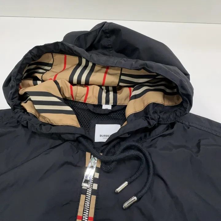 Burberry Burberry Black Zip-up Hooded Jacket Size US L / EU 52-54 / 3 - 6 Thumbnail