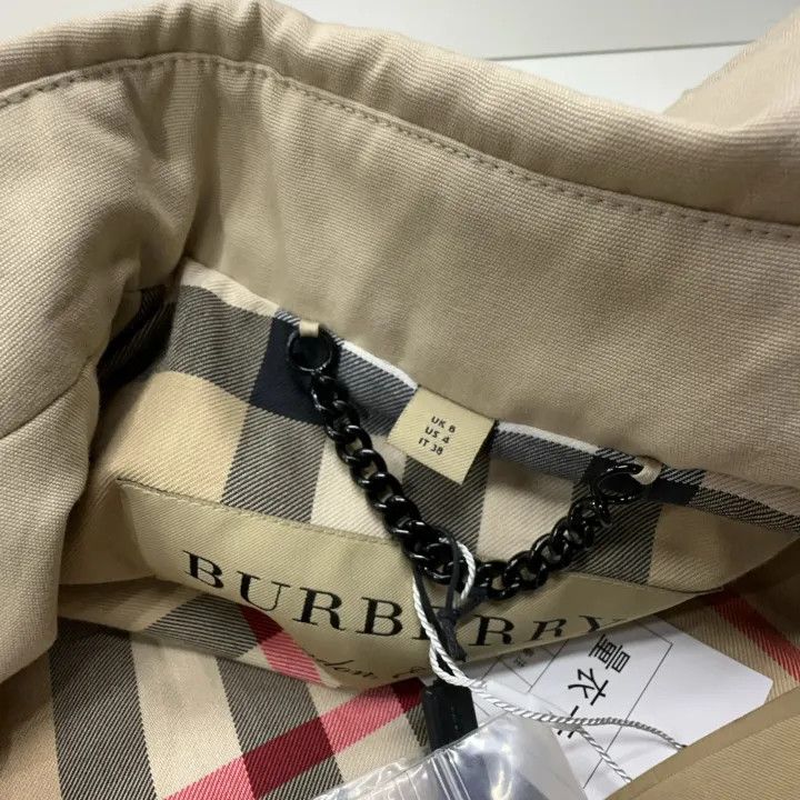 Burberry Burberry Double-Breasted Belted Trench Coat Size US S / EU 44-46 / 1 - 4 Thumbnail