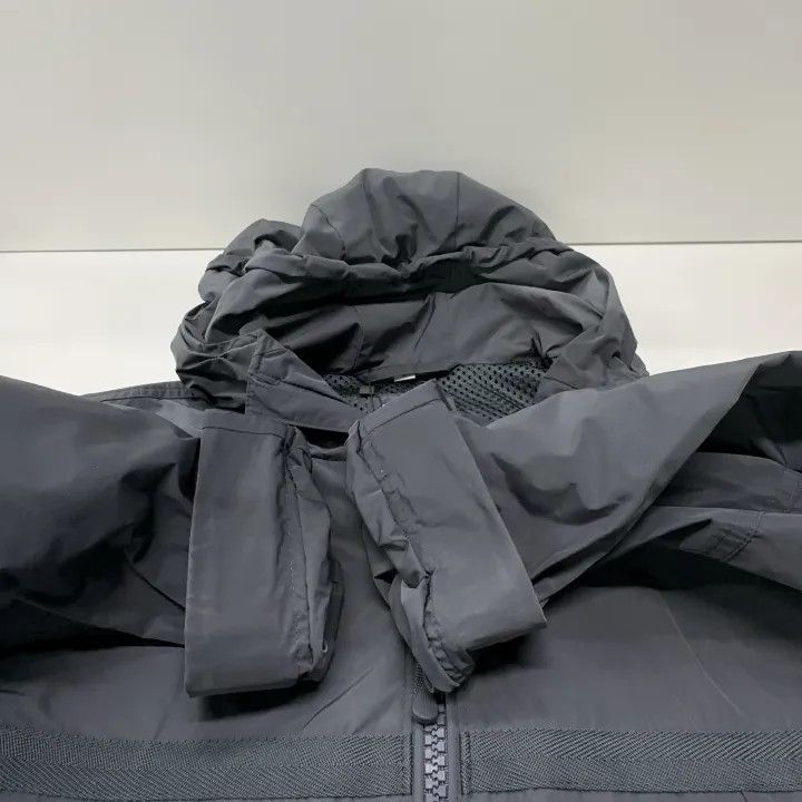 Burberry Burberry FW22 Gray Zip Hooded Jacket Size US M / EU 48-50 / 2 - 7 Thumbnail