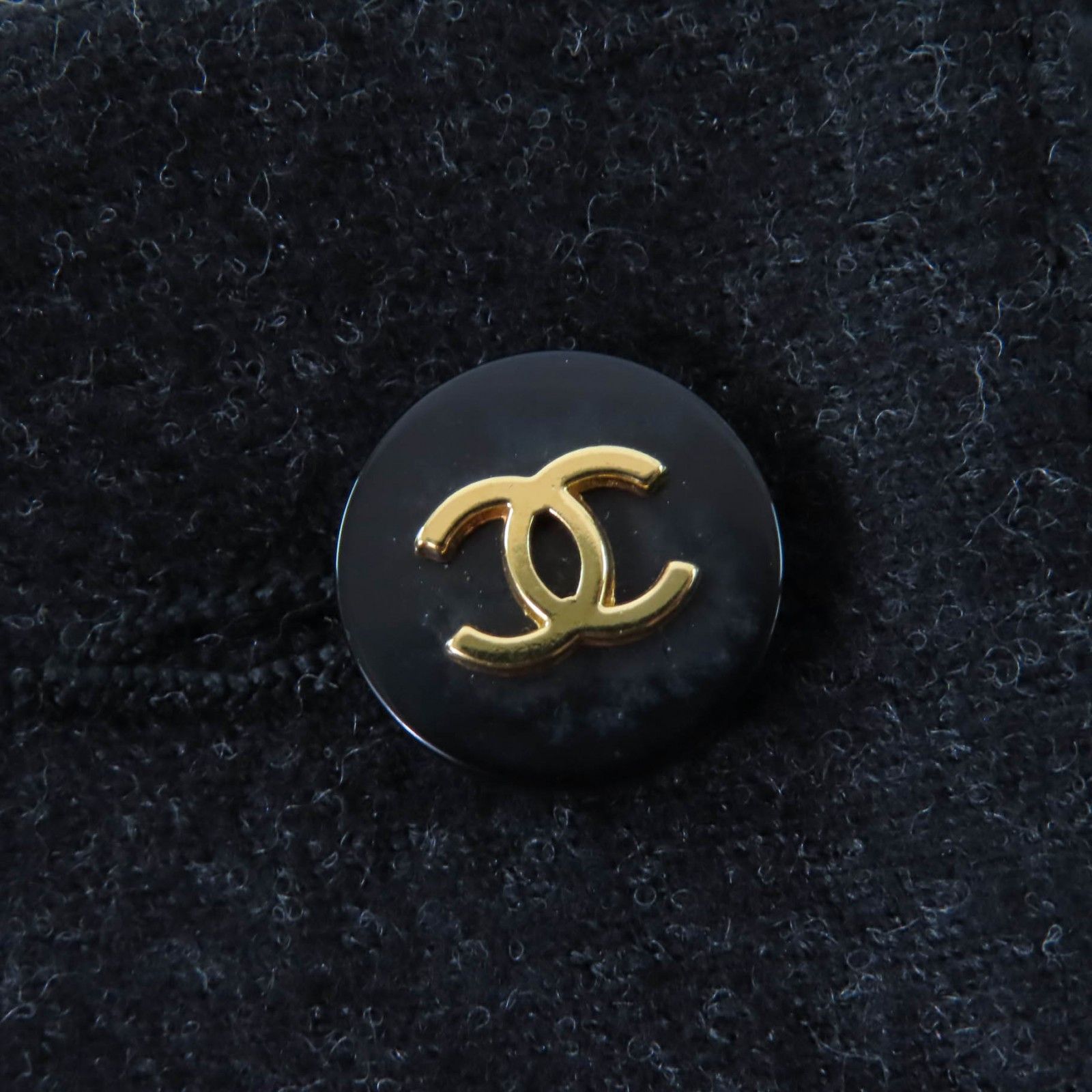 Chanel Chanel Chanel COCO Mark Button Skirt Others Skirts P05858V03532 DUTY FREE for USA Size ONE SIZE - 6 Thumbnail