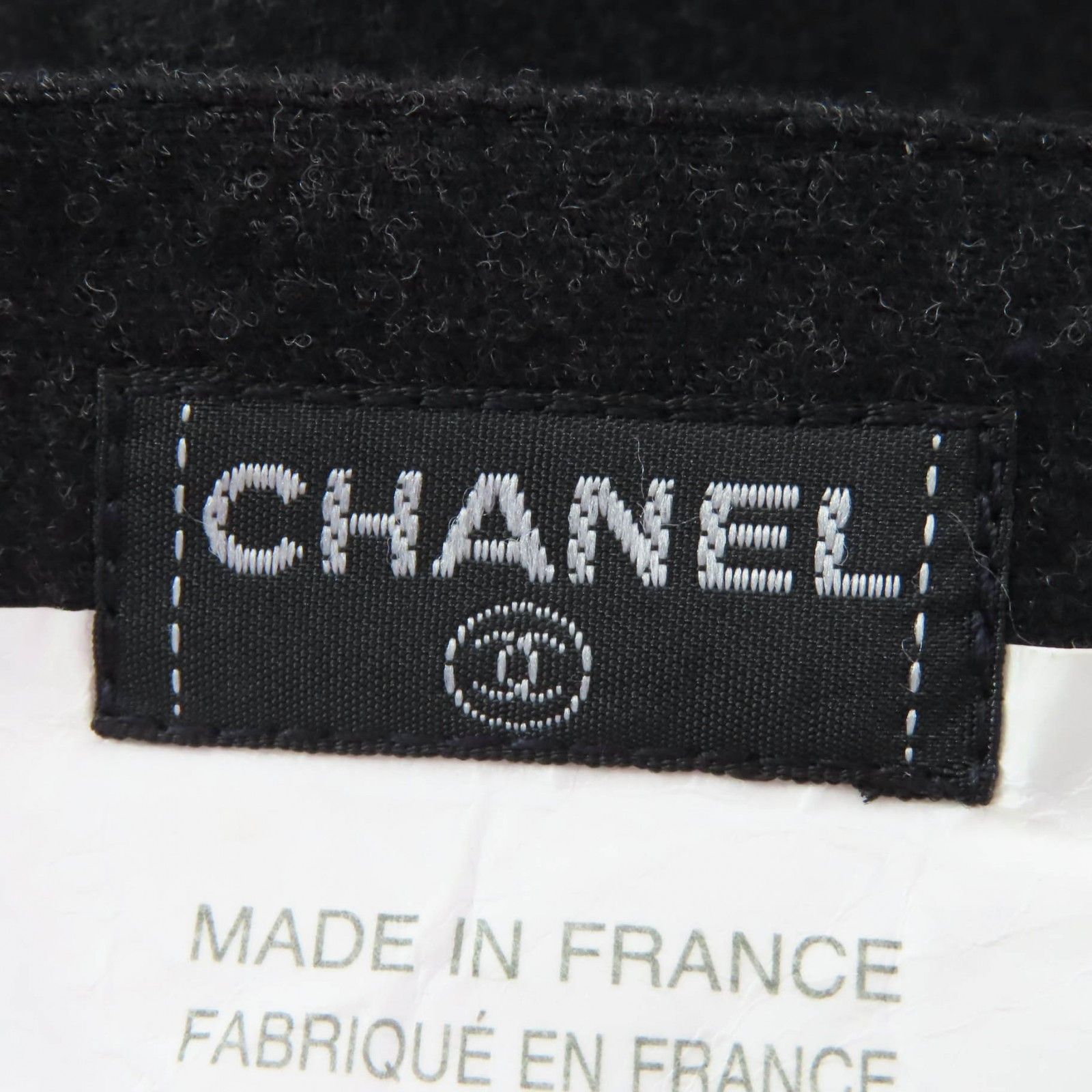 Chanel Chanel Chanel COCO Mark Button Skirt Others Skirts P05858V03532 DUTY FREE for USA Size ONE SIZE - 7 Thumbnail