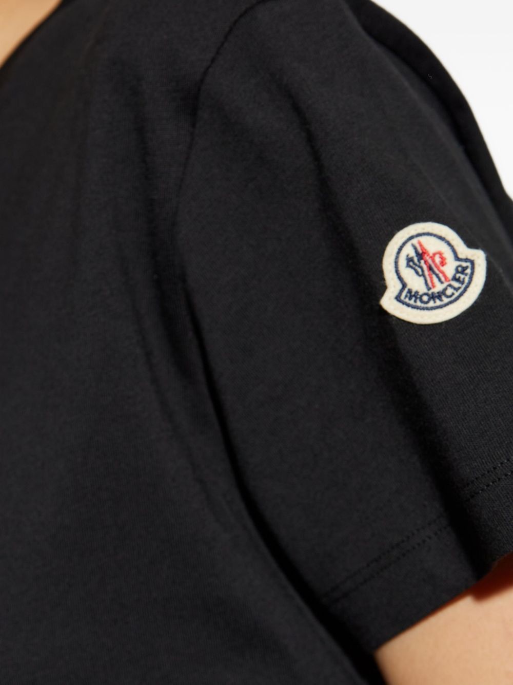 Moncler LOGO COTTON T-SHIRT Size XS / US 0-2 / IT 36-38 - 4 Thumbnail